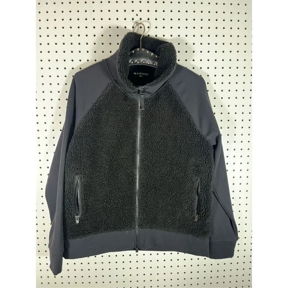 Athleta full zip sherpa jacket size M